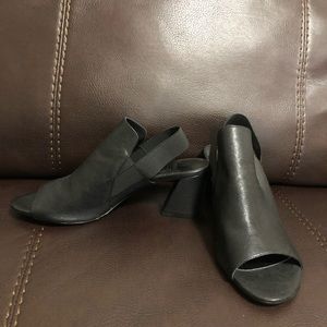 Jildor black heel!!